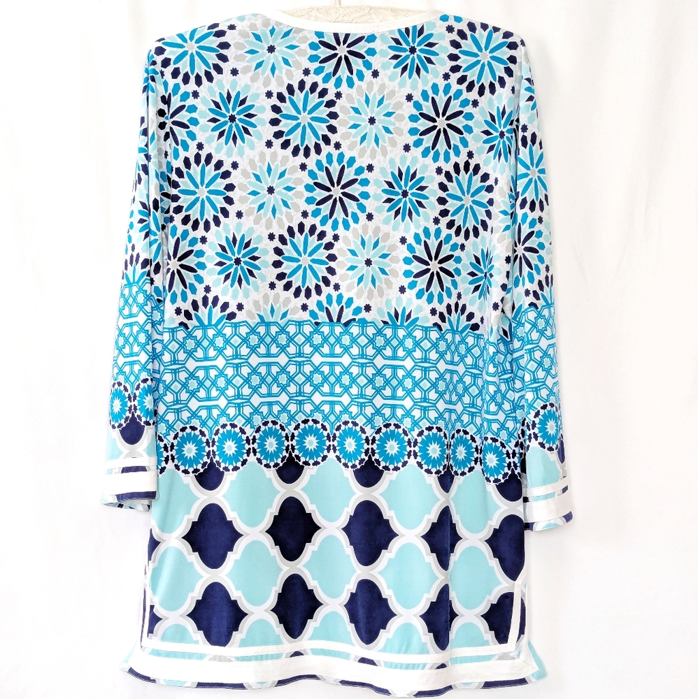 Island Republic Tunic Top - Picture 9 of 12